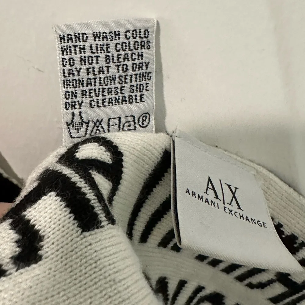Armani Exchange A|X Logo Knit Scarf Black & White